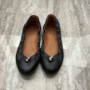 Worn once Hunter flats